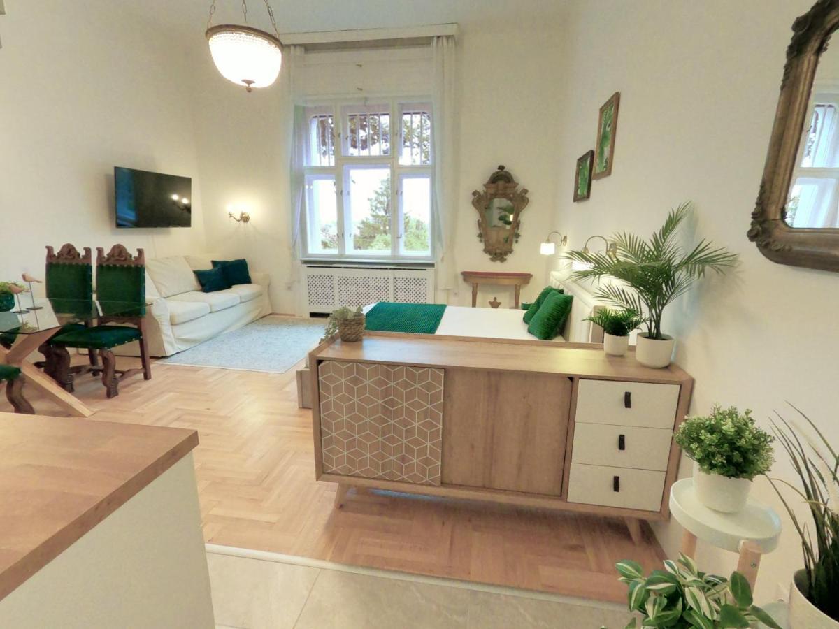 Green Hill Apartment Budapest Eksteriør billede